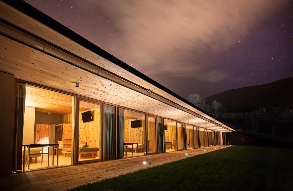 Casariga Bed & Breakfast Comano Terme Oda fotoğraf