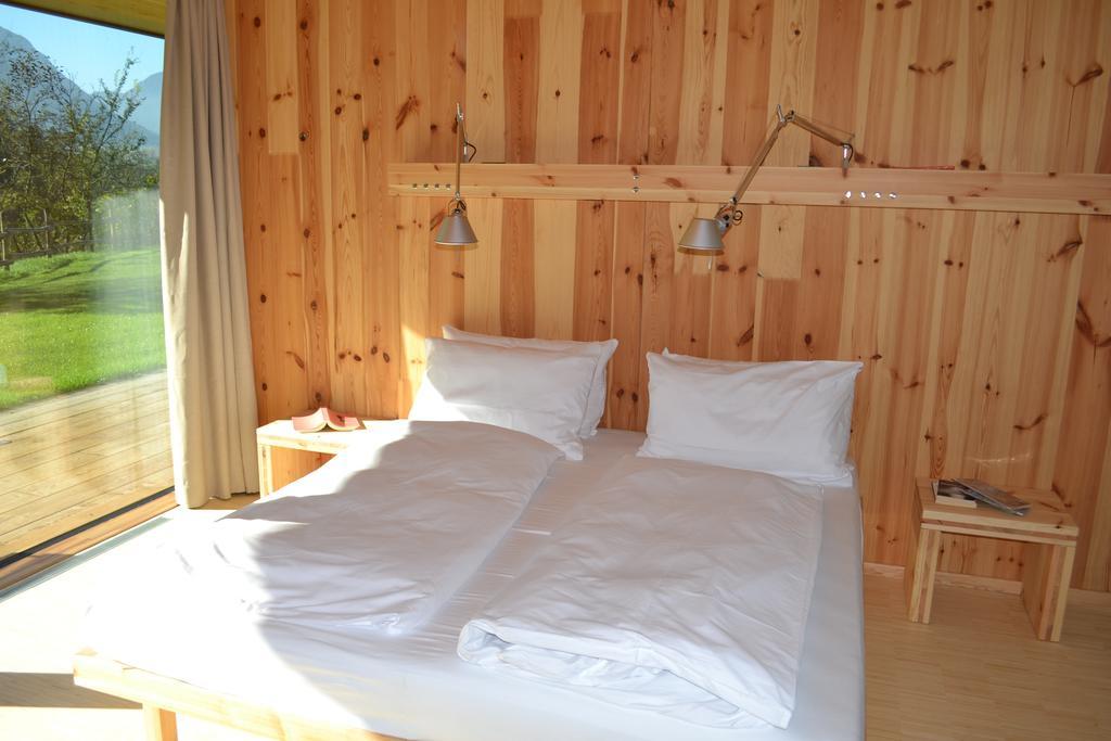 Casariga Bed & Breakfast Comano Terme Oda fotoğraf